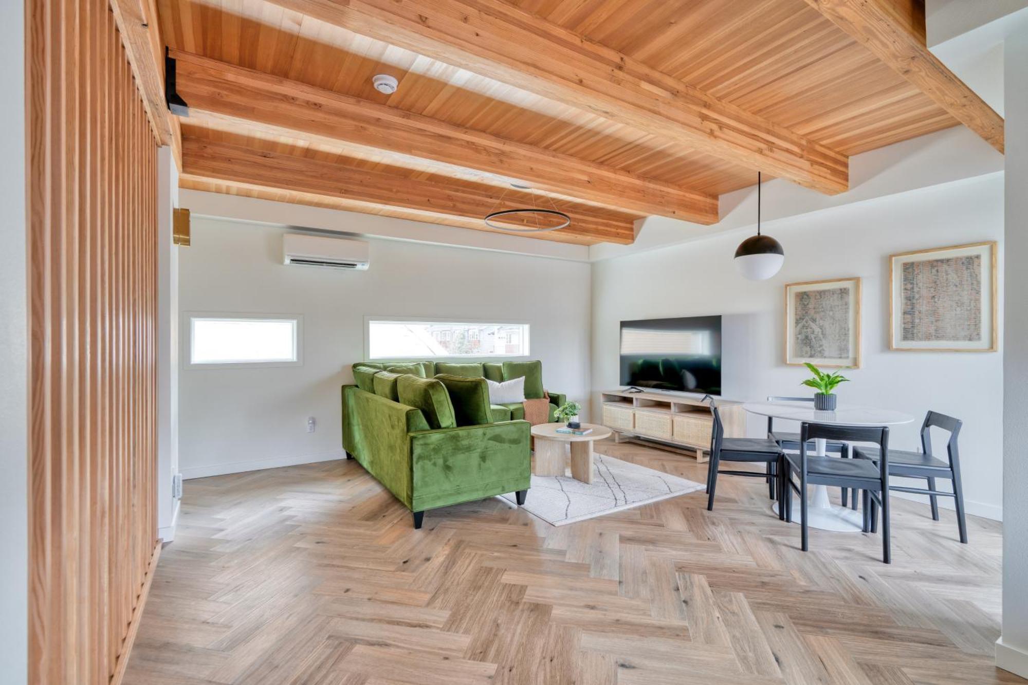 Holiday home Alberta Arts District Hideaway- Stylish Townhome