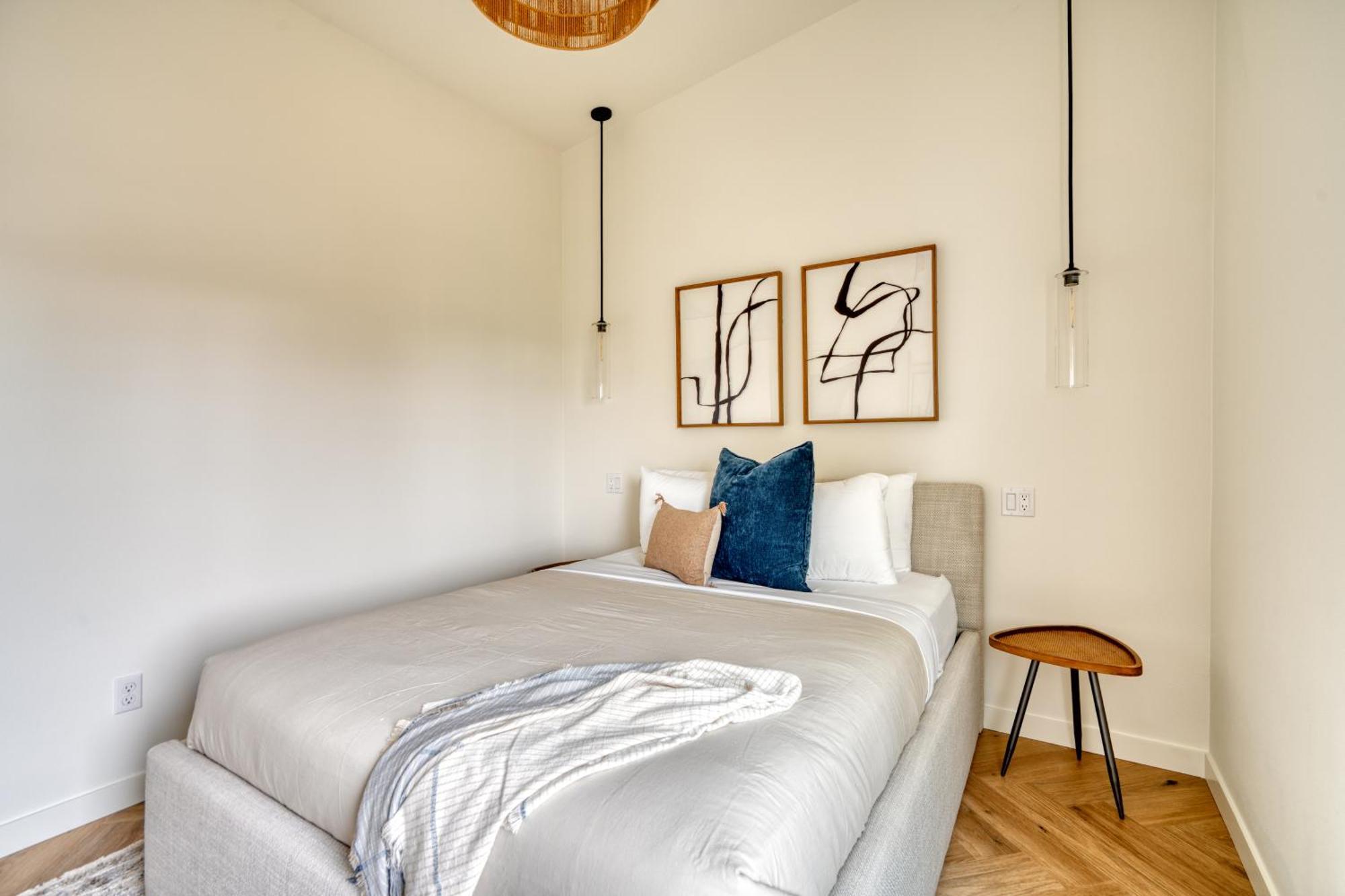 Alberta Arts District Hideaway- Stylish Townhome