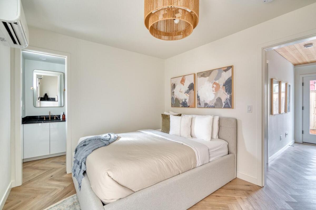 Holiday home Alberta Arts District Hideaway- Stylish Townhome *